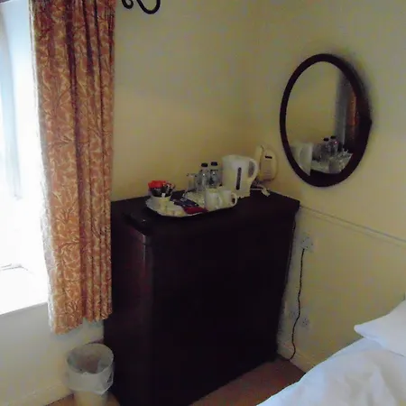 The White Swan 3*