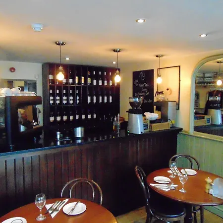 Πανσιόν The White Swan Middleham